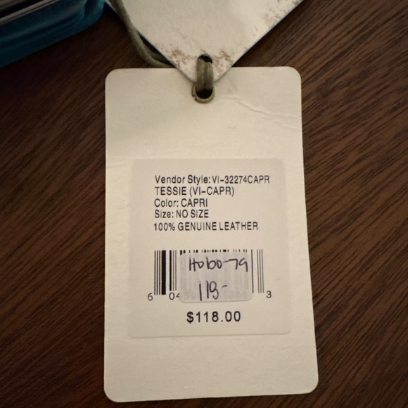 Hobo clutch wallet Tessie color capri - Picture 5 of 5